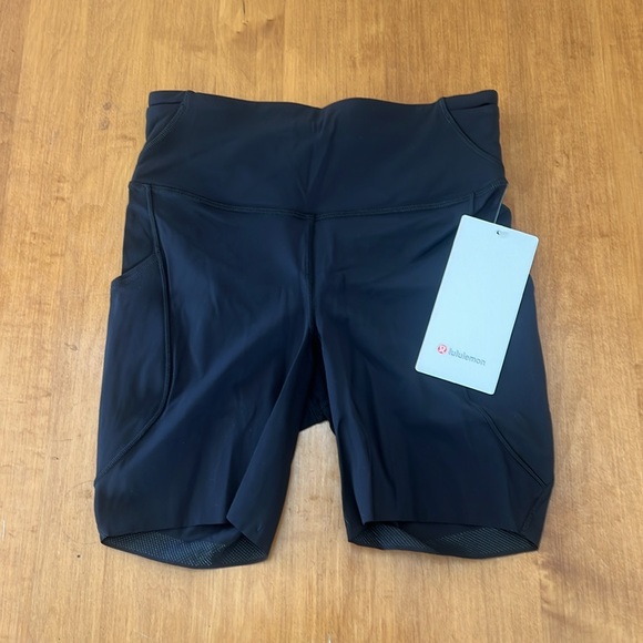 lululemon athletica Fast and Free Shorts - Picture 2 of 3